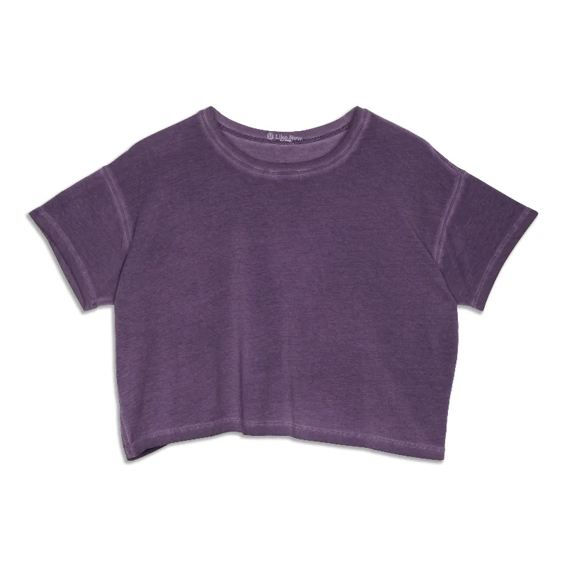 Yoga Tops for Enhanced Movement -Cates T-Shirt - Resale