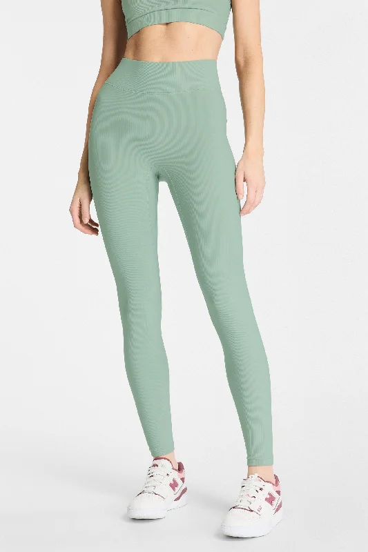 Best Yoga Pants for Flexibility -Center Stage Rib Legging - Chinois Green