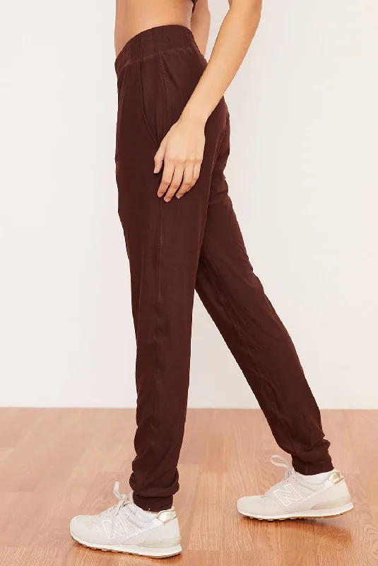 Stylish Compression Yoga Pants -Chai Jogger