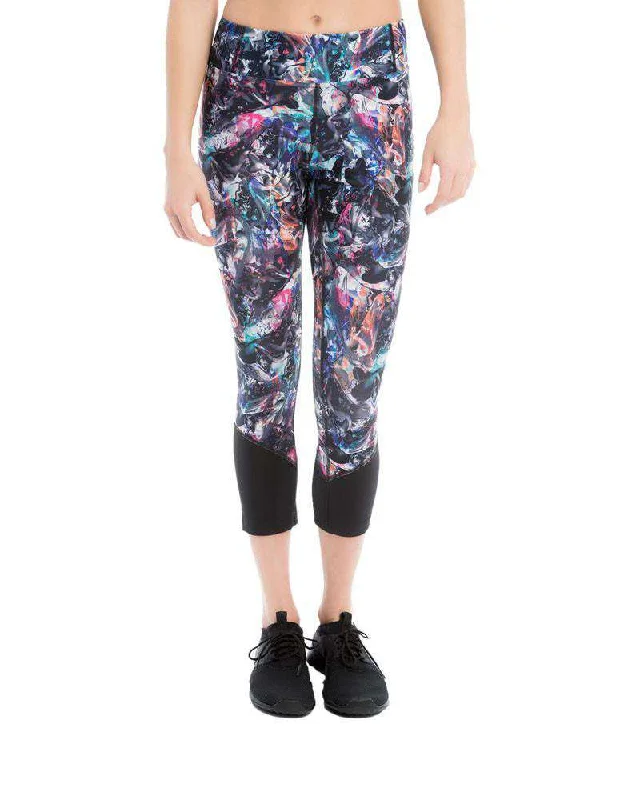 Flexible Yoga Pants for Gentle Stretching -Chelsea Capri