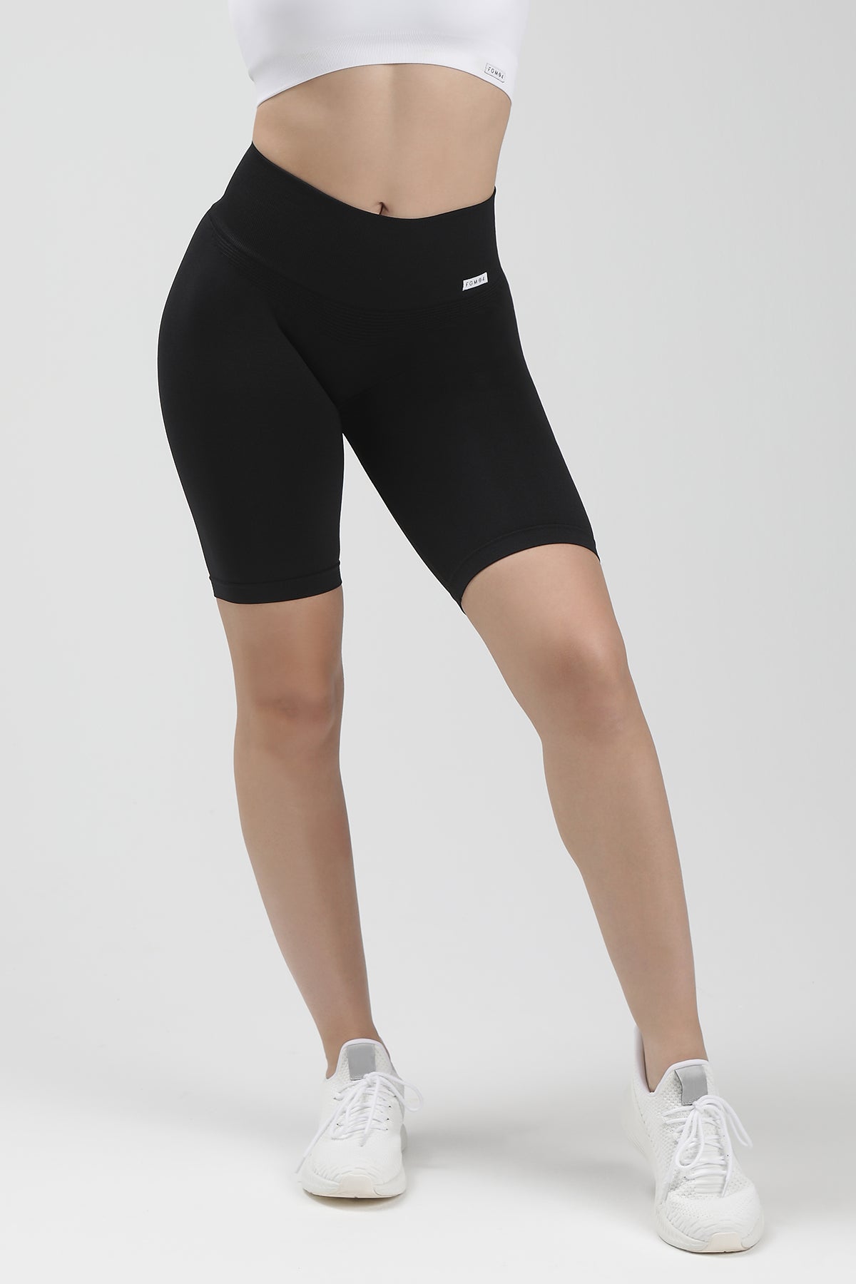 Yoga Shorts for Relaxation Poses -Ciclista Confidence CryoFir Nero