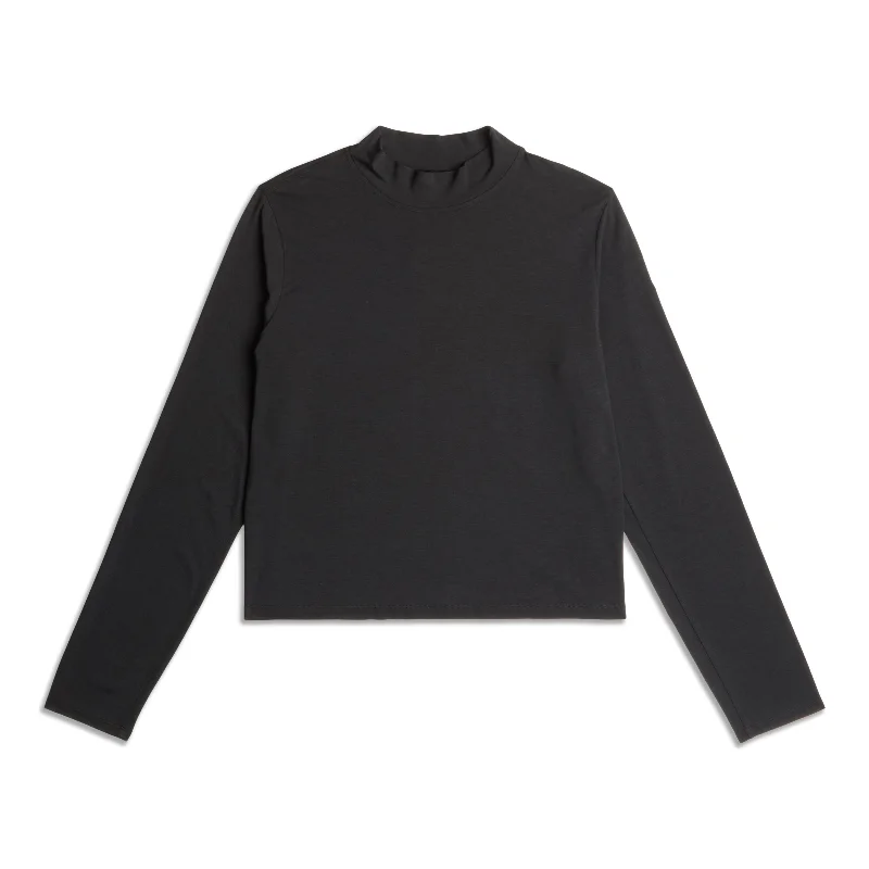 Women's Yoga Tops for Comfortable Fit -Classic-Fit -Blend Mockneck Long-Sleeve Shirt - Resale