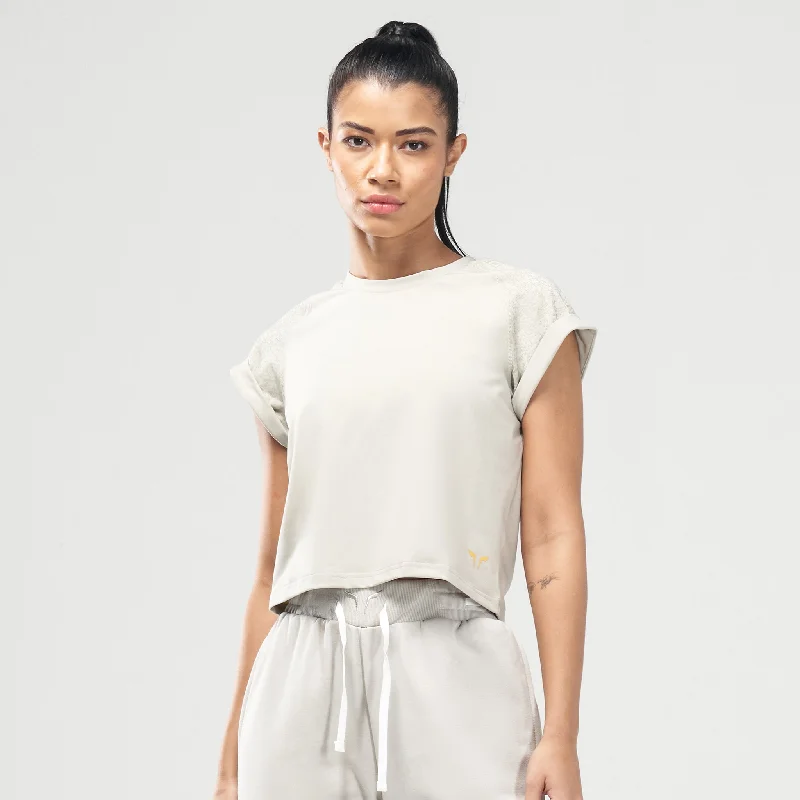 Yoga Tops with Built-In Support -Code Boxy Tee AW22 - Willow Grey