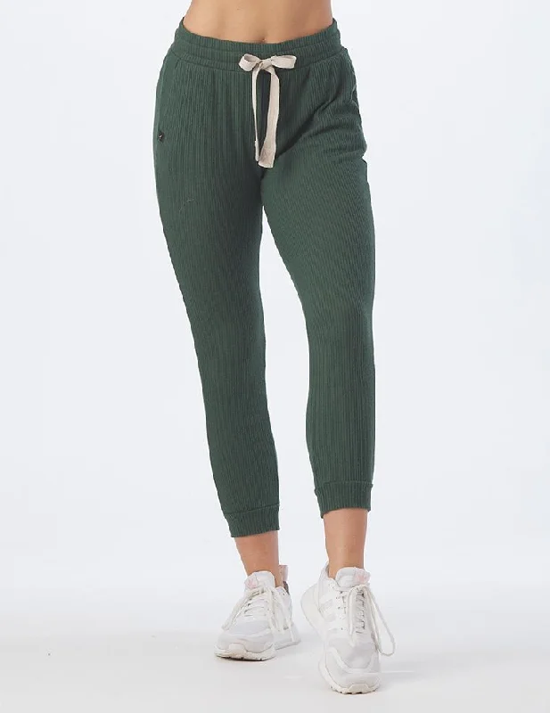 Yoga Pants for Active Lifestyles -Comfort 7/8 Jogger: Forest