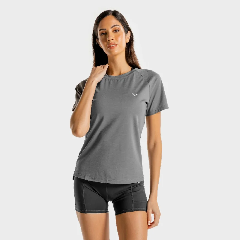 Comfortable and Stylish Yoga Tops -Core Slim Fit Tee - Grey
