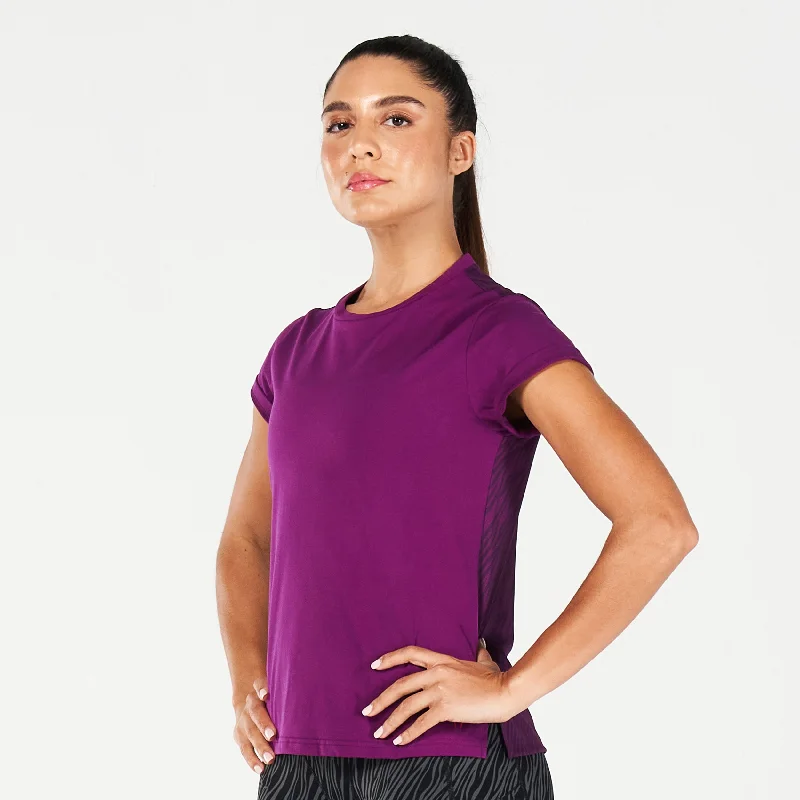 Women's Yoga Tops with Full Coverage Support -Core Wild Print Back Tee - Dark Purple