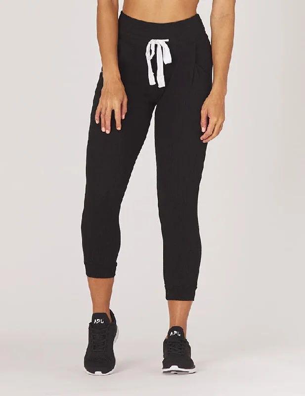 Yoga Pants for Total Comfort -Comfort 7/8 Jogger: Black
