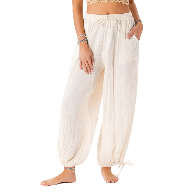 Lightweight Yoga Pants for Easy Movement -Cream Adventure Cargo Pants