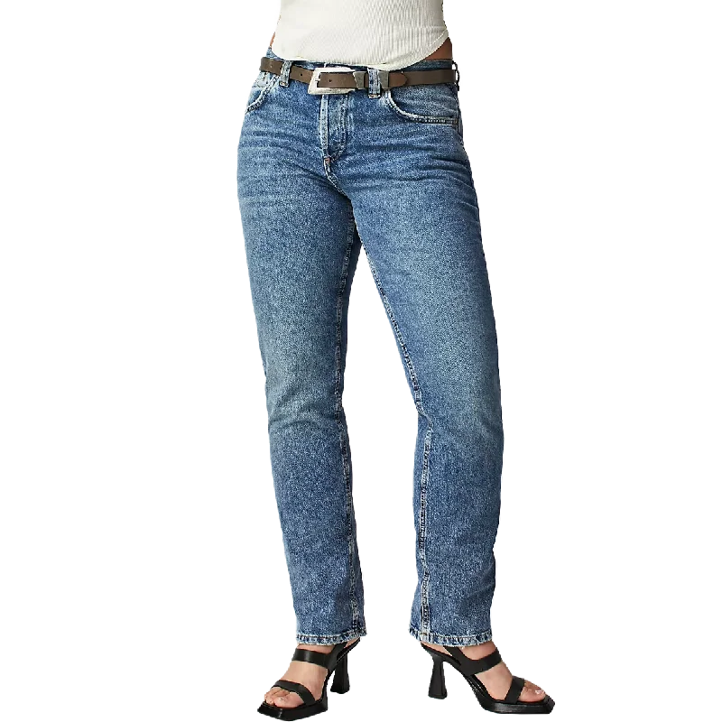 Yoga Pants for Ease of Movement -Women's CRVY Siren Low-Rise Straight Jeans