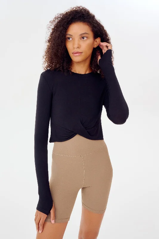 Yoga Tops for Relaxing Flexibility -Daisy Long Sleeve Jersey Tee - Black