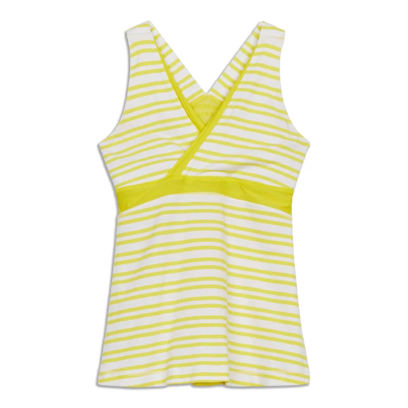 Yoga Tops with Breathable Mesh Details -Deep Athletic Tank Top - Resale