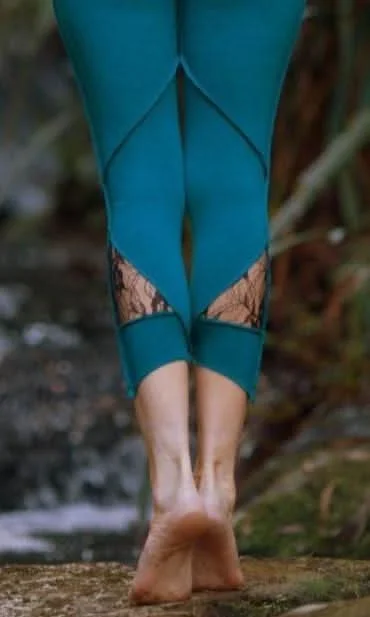 Stylish Yoga Pants for Workouts -Desert Dweller Leggings - Blue
