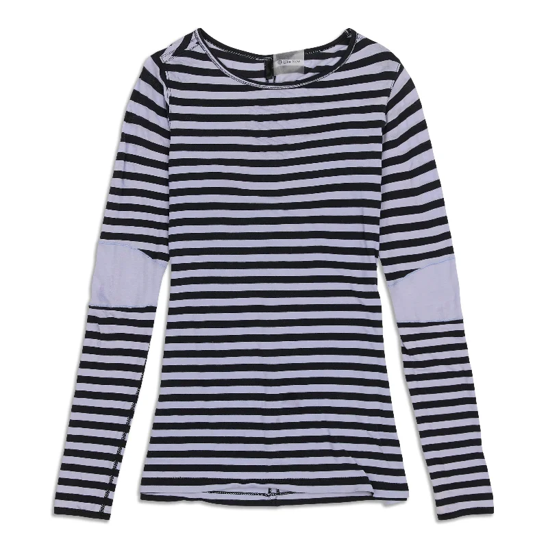 Yoga Tops for Pilates and Core Strength -Devotion Long Sleeve Shirt - Resale