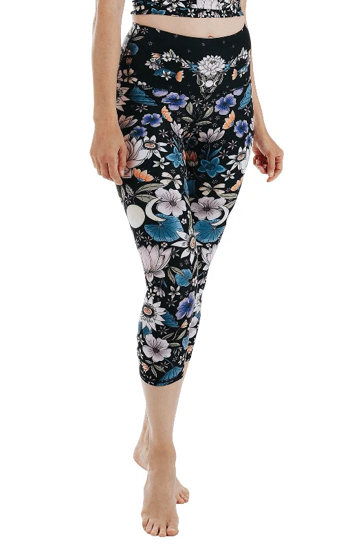 Yoga Pants for Pilates -Divine Feminine Printed Yoga Crops