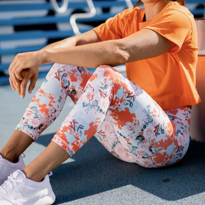 Yoga Pants for Low-Impact Exercise -Printed Signature Crop Nectarine Floral