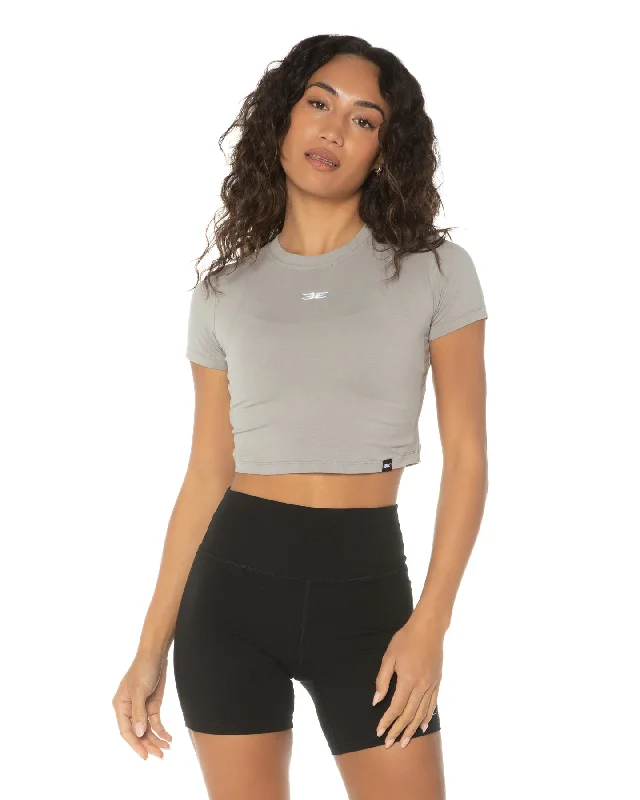 High-Waisted Yoga Tops for Support and Comfort -Elite Crop Tee - Smokey Grey