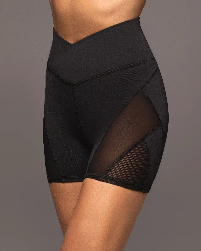 Yoga Shorts for Pilates and Yoga -Enigma Bike Short 5 Inch