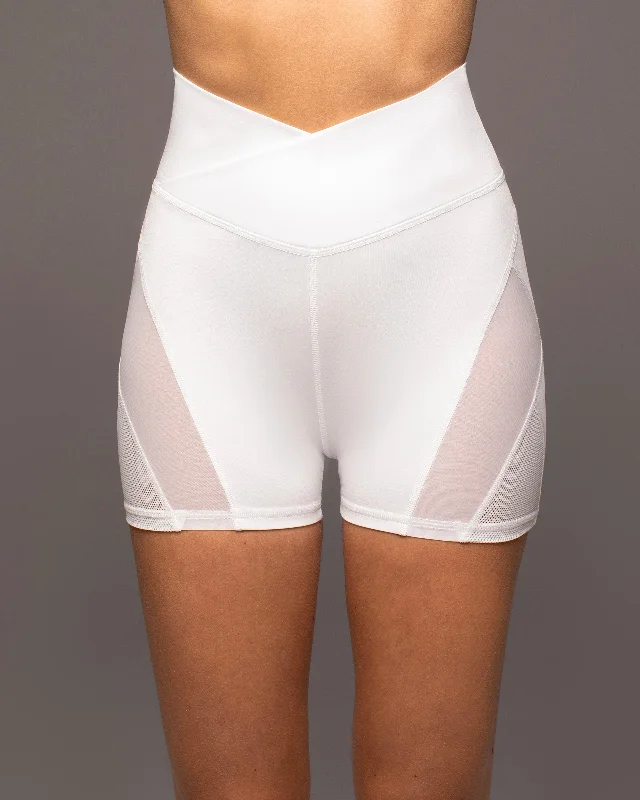 Yoga Shorts for Mobility and Ease -Enigma Bike Short 5 Inch