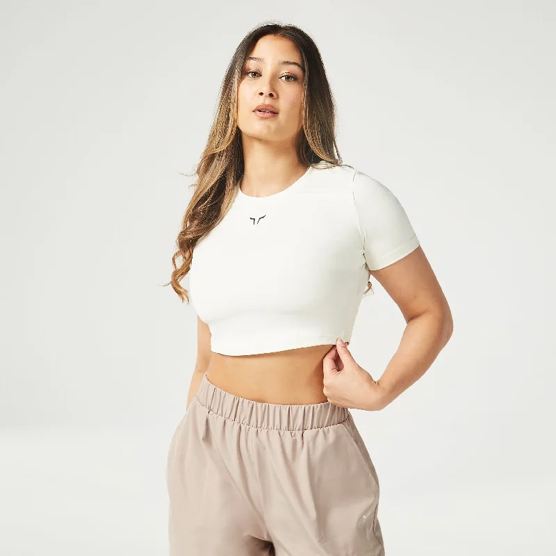 Comfortable Yoga Tops for Intense Sessions -Essential Cropped Tee - Pearl White