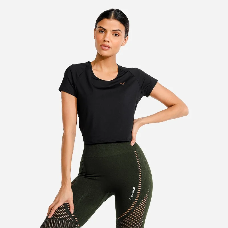 Yoga Tops for Relaxation and Stretching -Evolve Crop Tee - Onyx