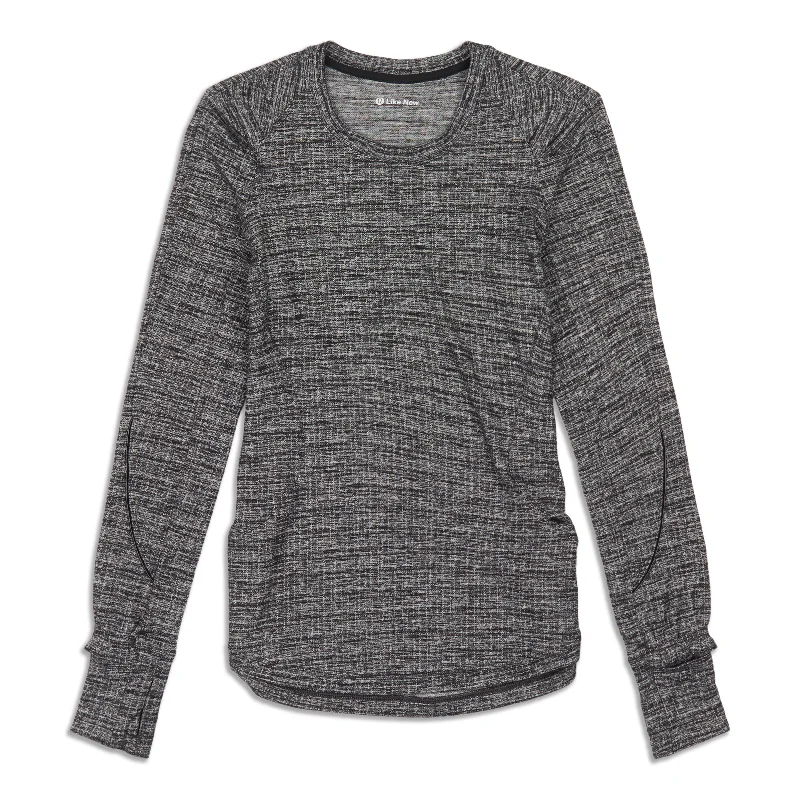 Performance Yoga Tops for Relaxation -Extra Mile Long Sleeve Shirt - Resale