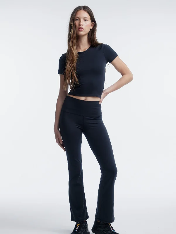 Yoga Shorts for Athletes -Faraday Flared Leggings