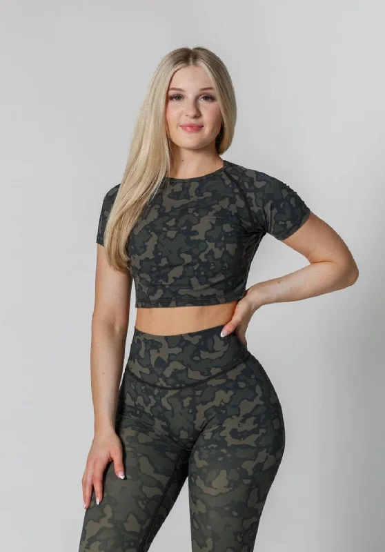 Yoga Tops for Supportive Fit and Flexibility -FlexSweat™ Elite Crop Saguaro