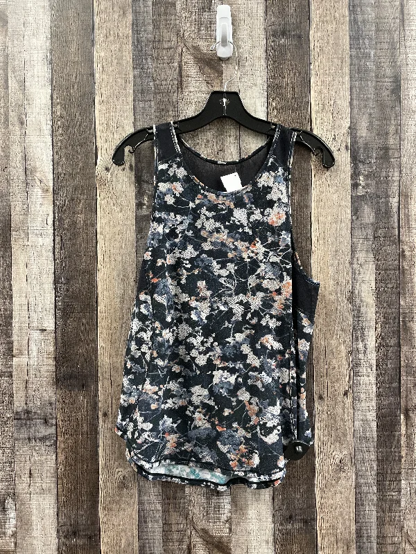 Breathable Yoga Tops for Fitness Classes -Floral Print Athletic Tank Top Lululemon, Size 10 Breathable Yoga Tops for Fitness Classes -Floral Print Athletic Tank Top Lululemon, Size 10