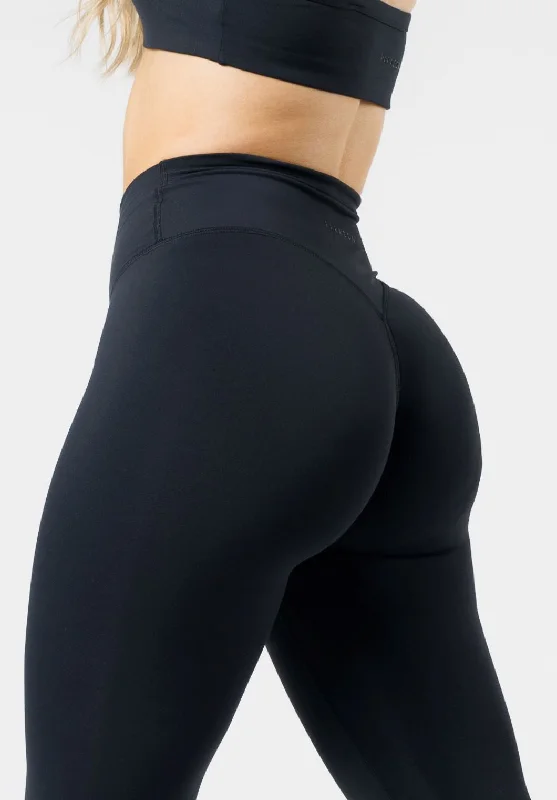 Stylish and Comfortable Yoga Pants -FormLux Original Sculptseam® Plus Legging Black