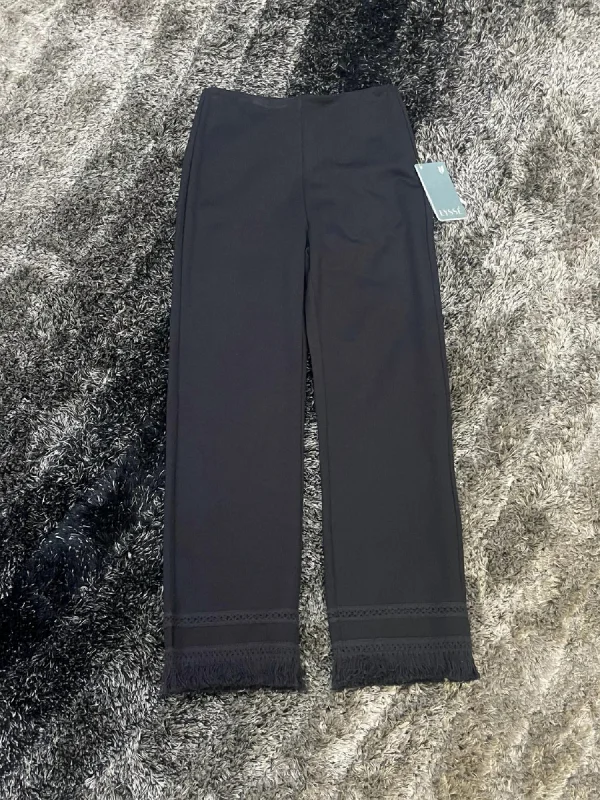 Yoga Shorts for Stretching and Relaxation -Frayed Legging In Black