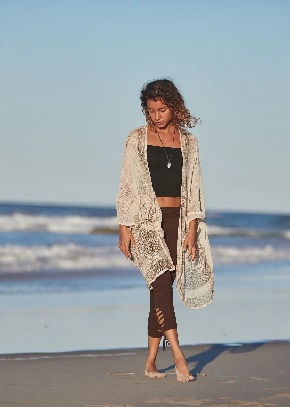 Yoga Tops for Stretch and Flexibility -Free Mind Kimono - Cream
