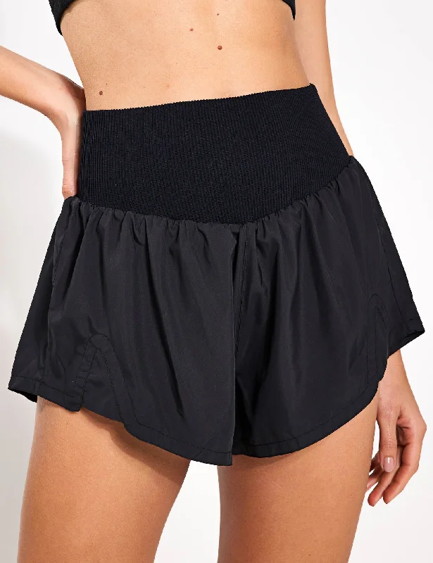 Yoga Shorts for Smooth Movement -Carpe Diem Shorts - Black