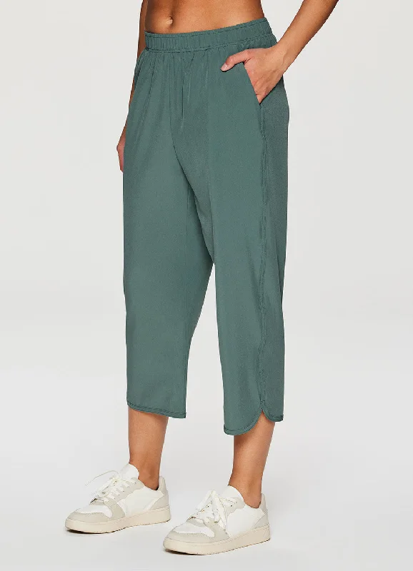 Stretch Yoga Pants for Enhanced Flexibility -Gabby Weekend Wide Leg Capri