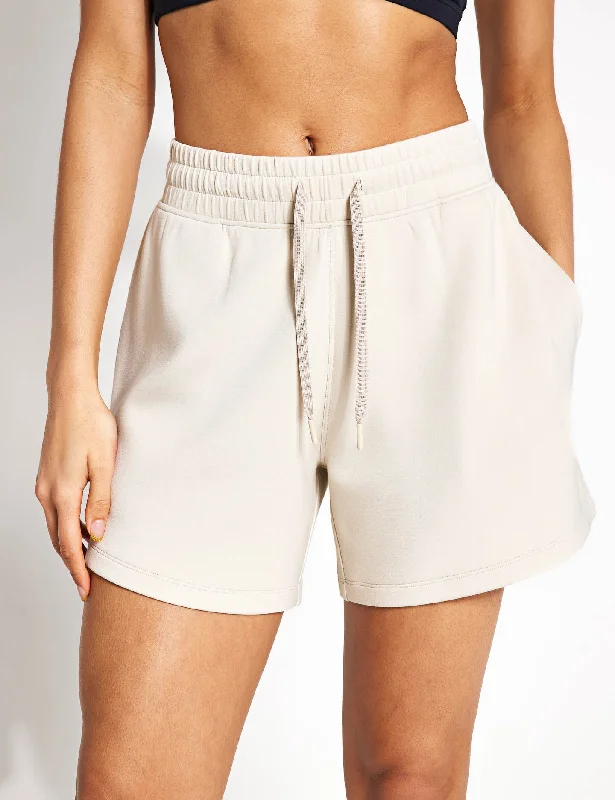 Stylish Women's Yoga Shorts for Fitness -Relaxed High Waisted Shorts - Beige