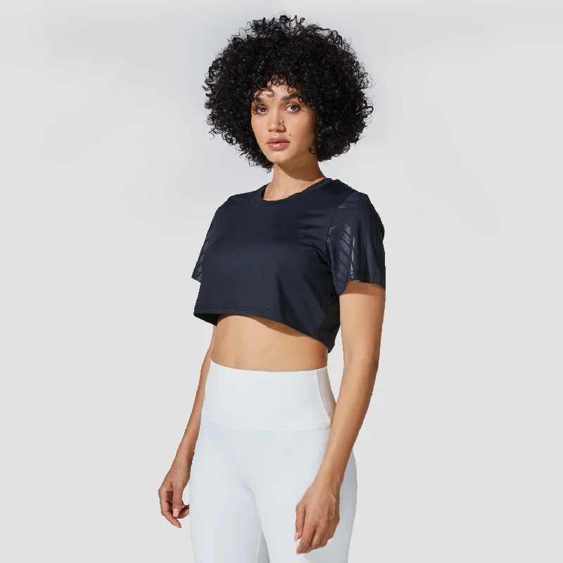 Women's Yoga Tops with High Stretch Fabric -Graphic Wave Eyes Crop Top - Black