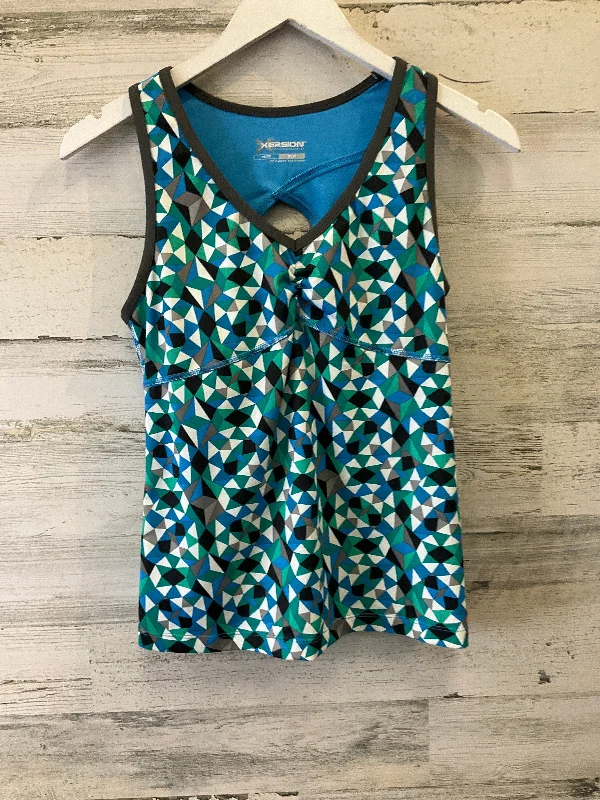 Seamless Yoga Tops for Extra Comfort -Green Athletic Tank Top Xersion, Size M