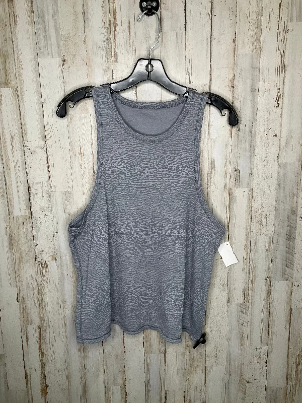 Stylish Yoga Tops for Fitness and Flexibility -Grey Athletic Tank Top Lululemon, Size L Stylish Yoga Tops for Fitness and Flexibility -Grey Athletic Tank Top Lululemon, Size L
