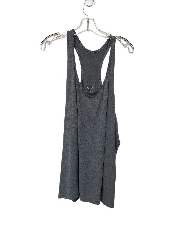 Stylish Yoga Tops for Workout Wear -Grey Athletic Tank Top Old Navy, Size Xxl