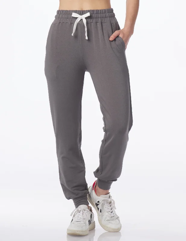 Comfortable Yoga Pants for Comfort -Halfway Jogger: Silver Fog