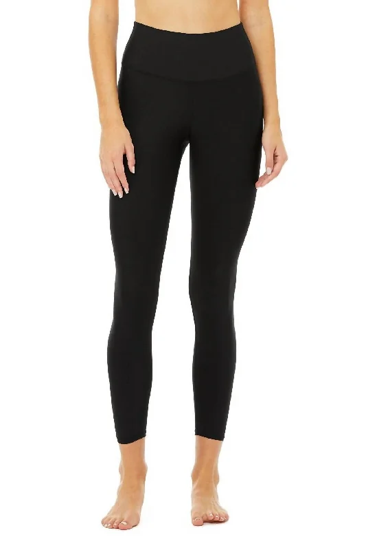 High-Waisted Yoga Shorts for Comfort and Support -High Waist Airlift 7/8 Leggings In Black High-Waisted Yoga Shorts for Comfort and Support -High Waist Airlift 7/8 Leggings In Black