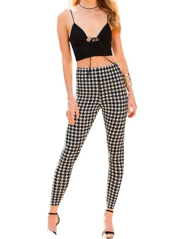 Yoga Shorts for Deep Flexibility Training -Houndstooth Leggings In Black