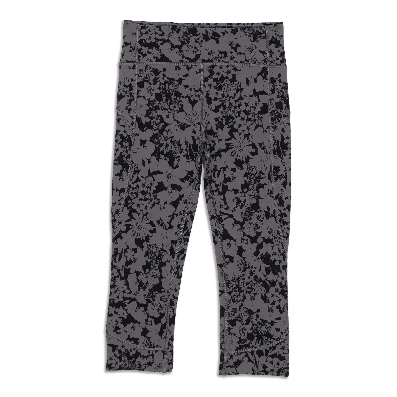 Yoga Pants for Intense Yoga Sessions -In Movement Crop - Resale