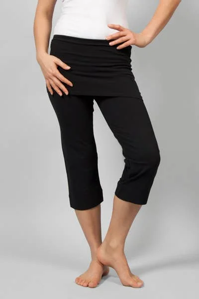 Yoga Shorts for Flexibility and Power Yoga -Inderjit yoga pants 3/4 - Black