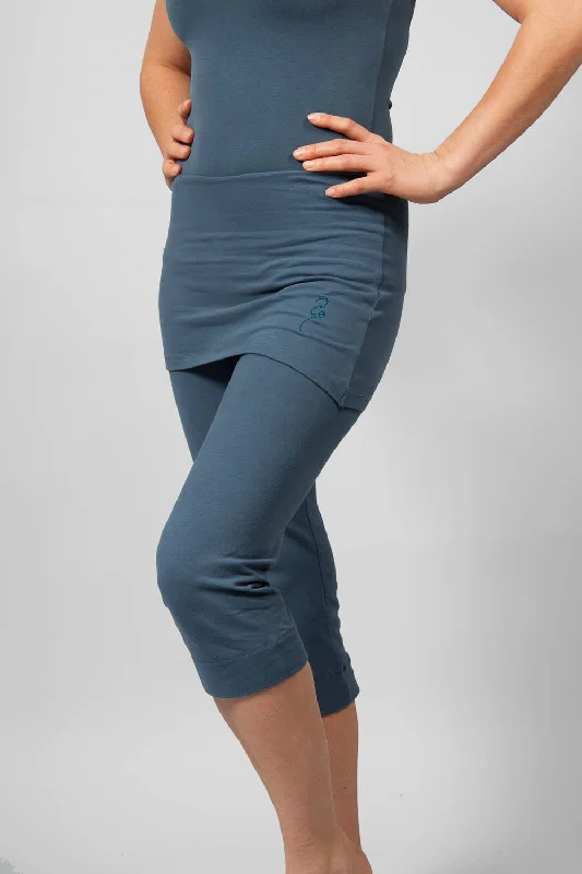 Yoga Shorts for Relaxing Yoga Practice -Inderjit yoga pants 3/4 - Indigo