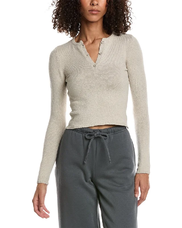 Yoga Tops for Long Poses and Relaxation -IVL Collective Boucle Henley Shirt