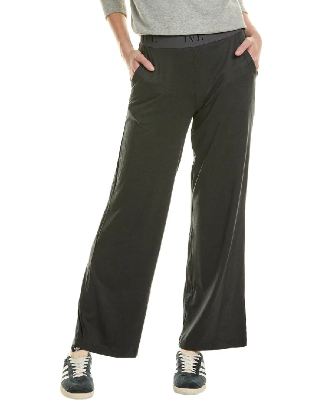 Comfortable Yoga Shorts for Yoga Practice -IVL Collective Low-Rise Lounge Pant