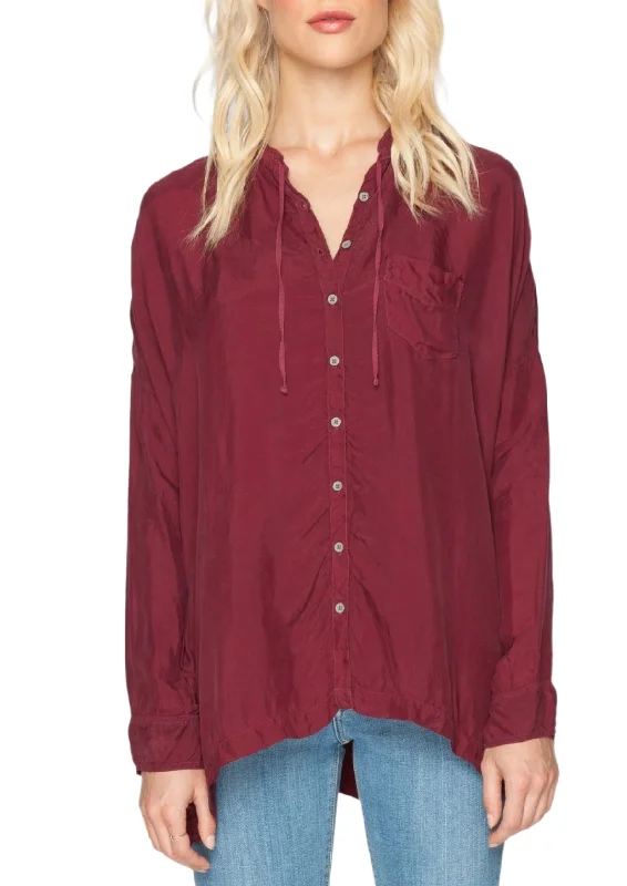 High-Waisted Yoga Shorts for Support -Johnny Was/Pete & Greta Paige Button Down