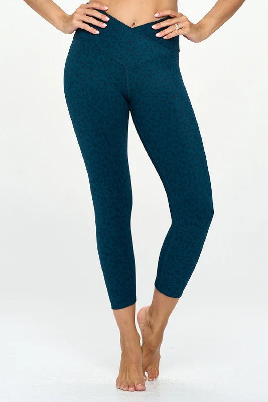 Premium Yoga Pants for Active Women -Kate - Abstract Cheetah - Cross Over - Capri Legging (High-Waist) Premium Yoga Pants for Active Women -Kate - Abstract Cheetah - Cross Over - Capri Legging (High-Waist)