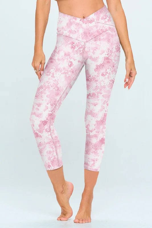Yoga Pants for Maximum Movement -Kate - Pink Bright Garden - Cross Over - Capri Legging (High-Waist) Yoga Pants for Maximum Movement -Kate - Pink Bright Garden - Cross Over - Capri Legging (High-Waist)