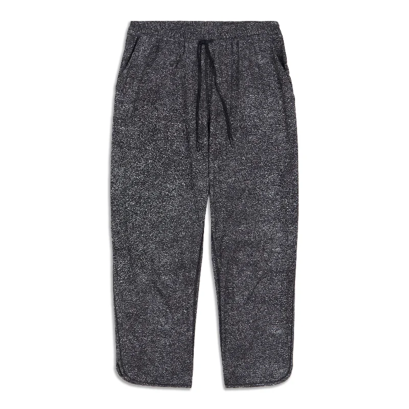 High-Waisted Yoga Pants for Support -Keep It Classic Crop - Resale